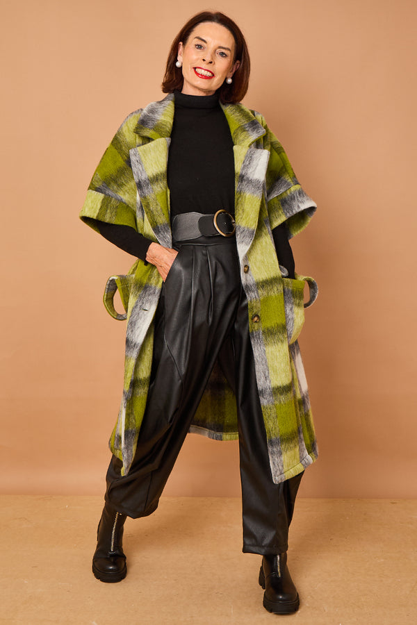 Bosco long coat in short sleeves
