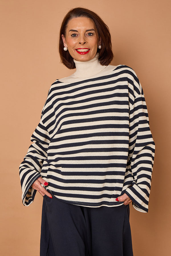 Marlo top in navy and beige