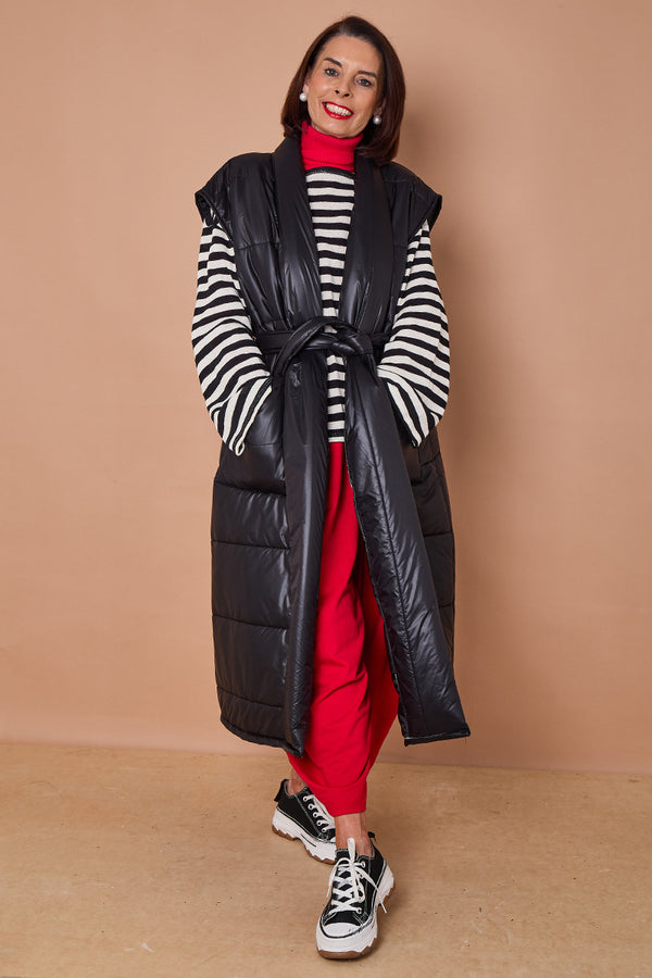 Estrella Long gilet in black