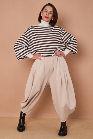 Della cocoon trousers in stone scuba fabric