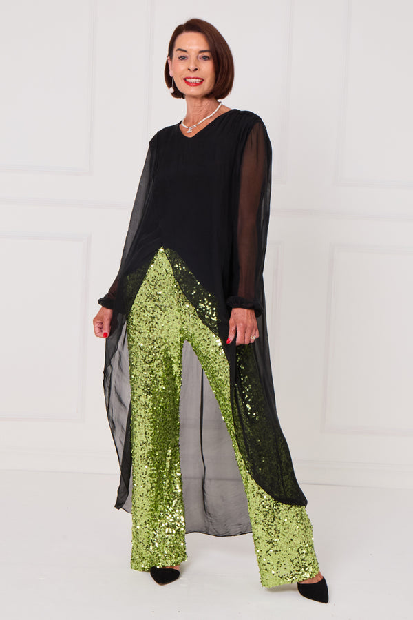 Lara waterfall top in black