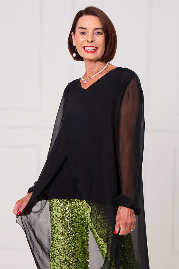 Lara waterfall top in black