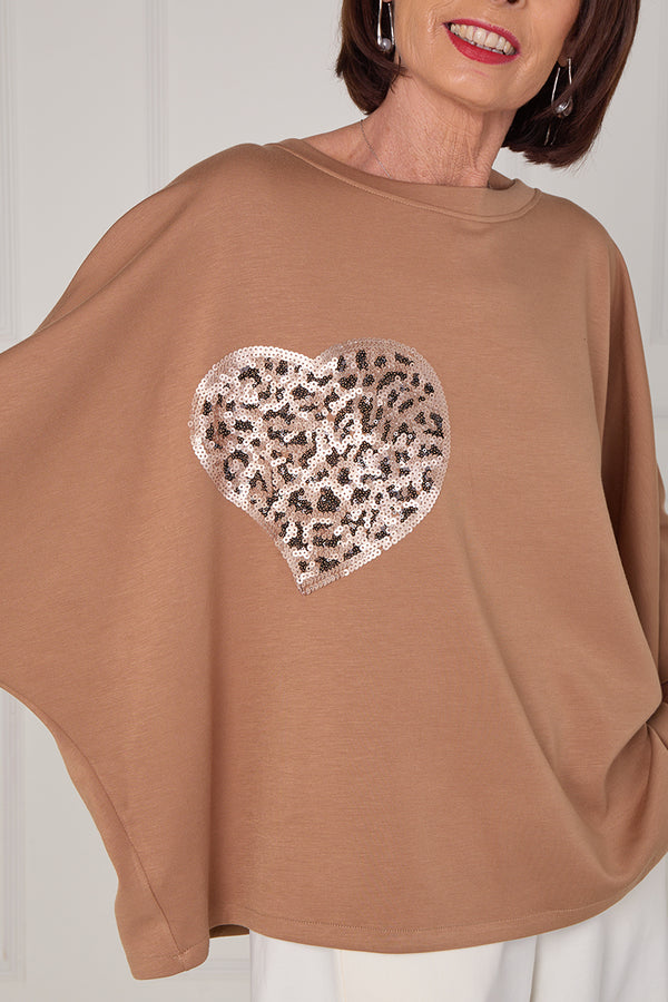 Heart to heart top in camel
