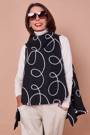 Portobello Tank top in black and cream