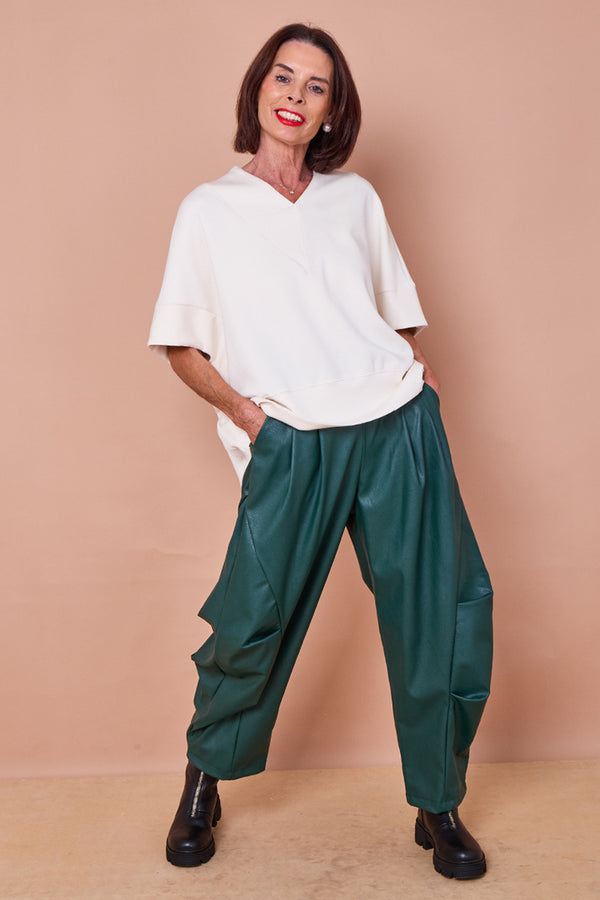 Flora batwing top in ecru