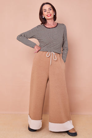 mattia layering top in black and chocolate