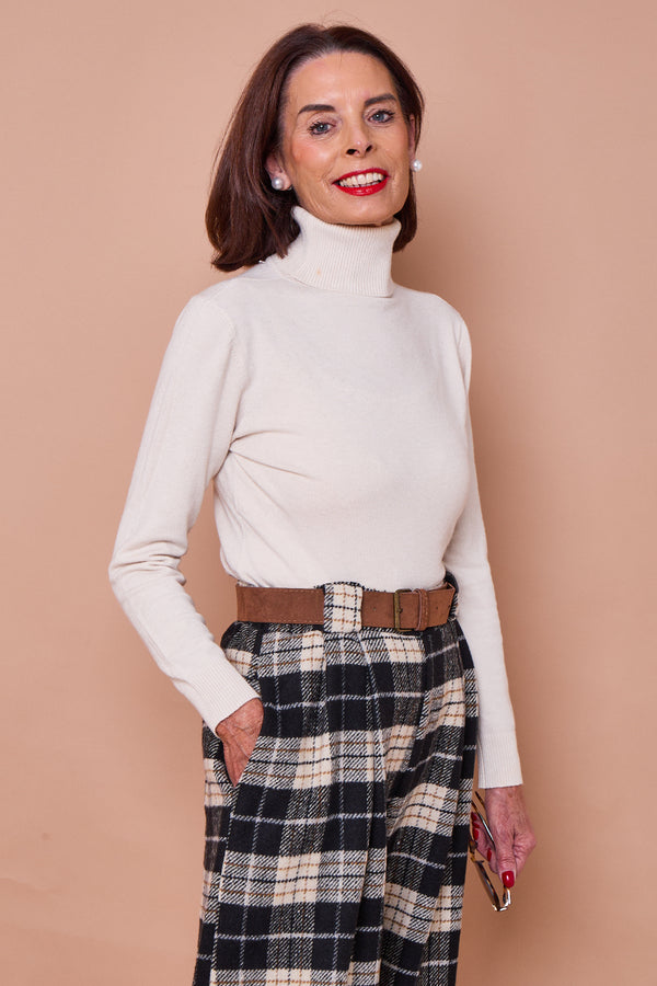 Patchouli roll neck top in cream