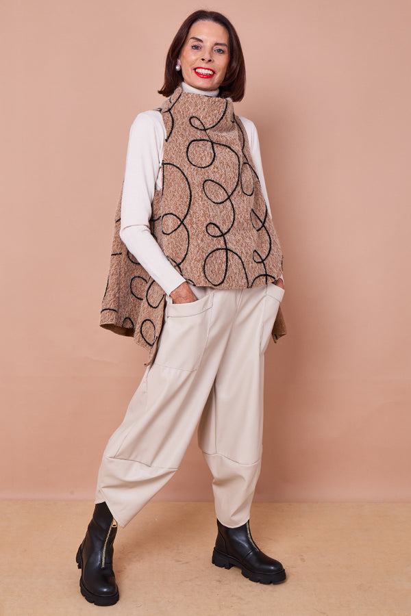Portobello Tank top in camel and black