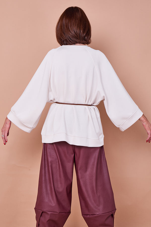 Dora oplay flower top in Beige