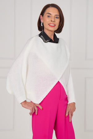 Tara crossover knitwear in cream