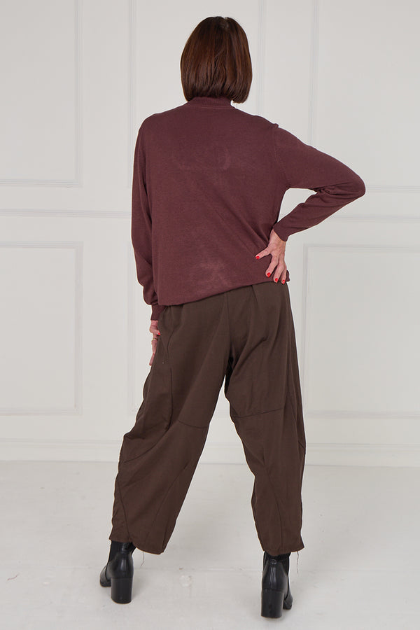 Sequin bow knitwear in chocolate