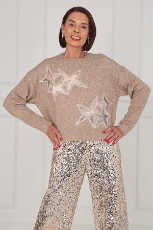 Star knitwear in camel