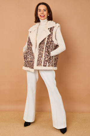 Jena gilet in leopard print
