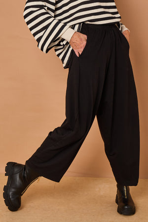 Lilly  Balloon Jogger Black