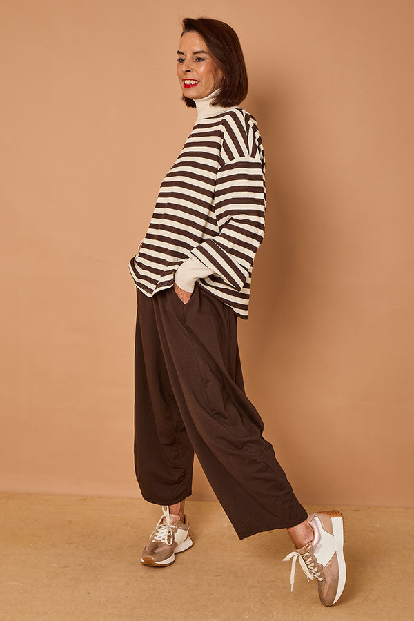Marlo top in chocolate and beige