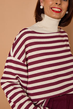 Marlo top in mulberry and beige