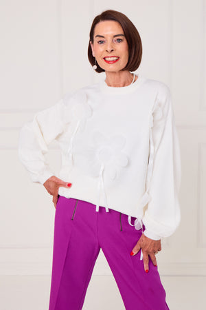 Ale 3D flower top in winter white