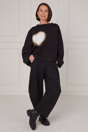 White heart top in Black