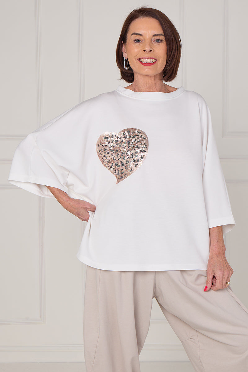 Heart to heart top in ecru