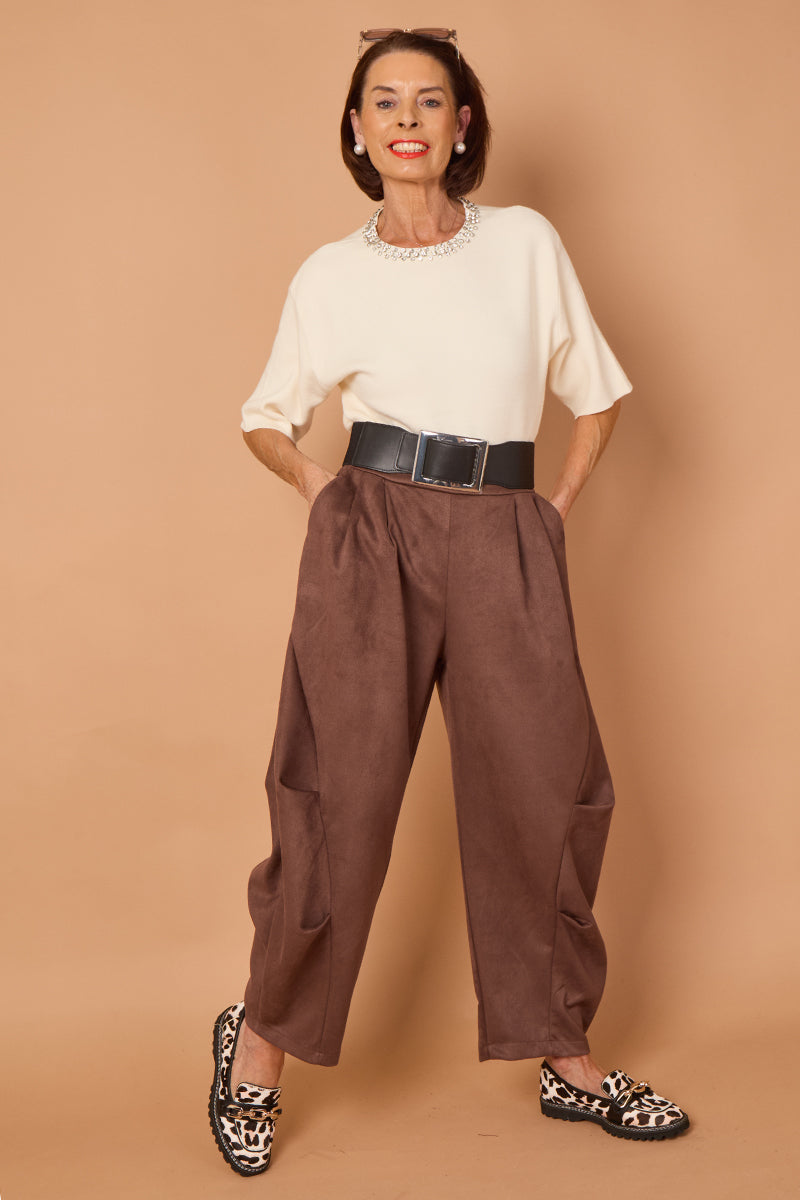 Lorenzo Cocoon Trousers in CHOCALATE