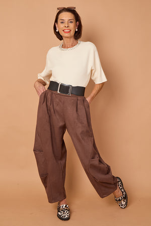 Lorenzo Cocoon Trousers in CHOCALATE