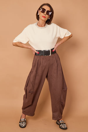 Lorenzo Cocoon Trousers in CHOCALATE