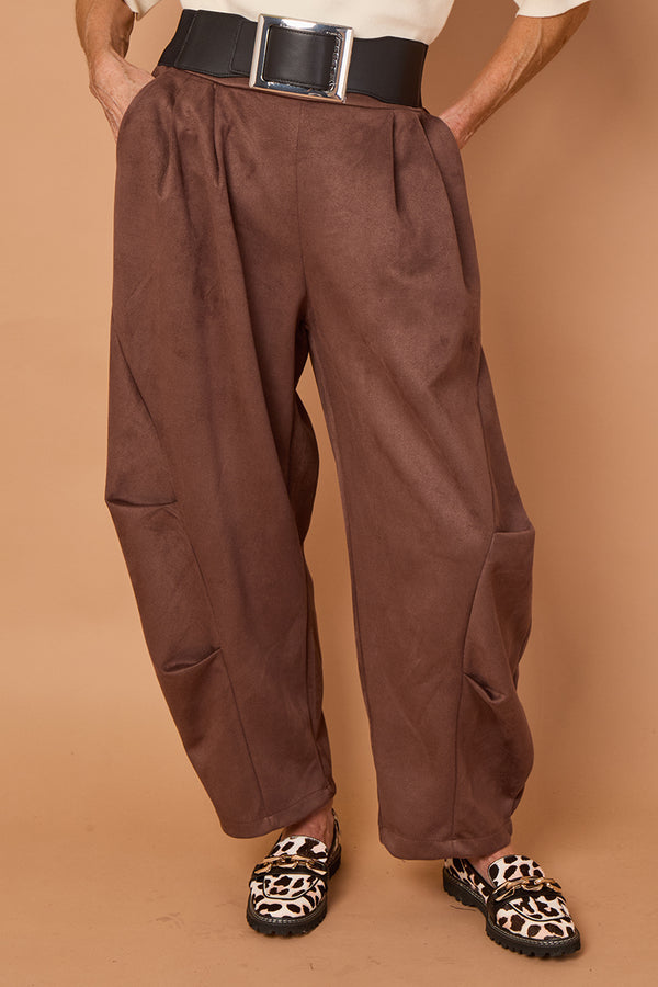 Lorenzo Cocoon Trousers in CHOCALATE