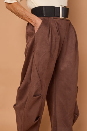 Lorenzo Cocoon Trousers in CHOCALATE
