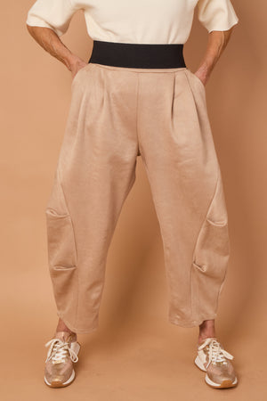 Lorenzo Cocoon Trousers in stone