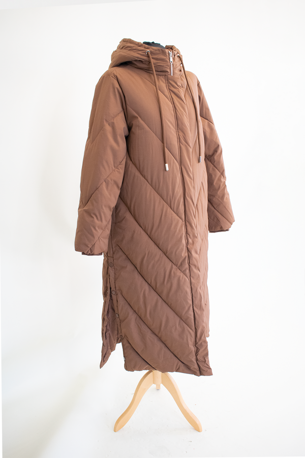 Loraya Hooded Puffer Coat with Quilted Design in Camel