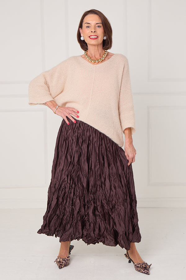 CHLOE CRINKLE SKIRT IN chocolate