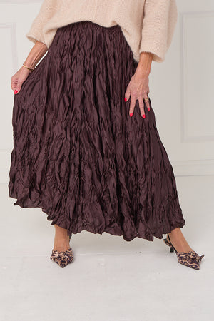 CHLOE CRINKLE SKIRT IN chocolate