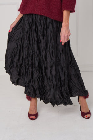 CHLOE CRINKLE SKIRT IN BLACK