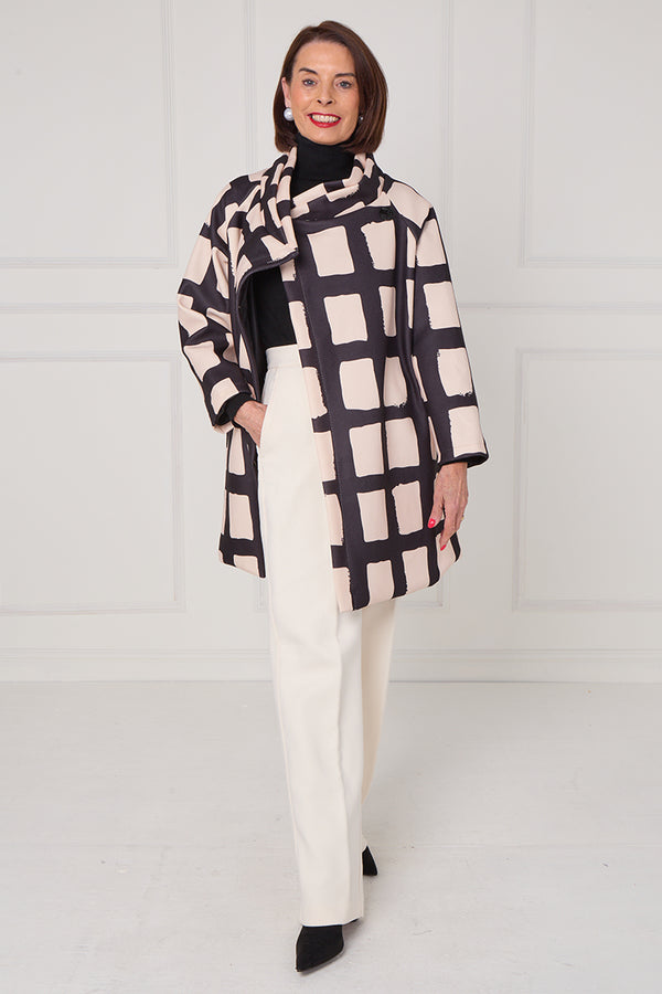 Fontana Jacket in black and beige with squares