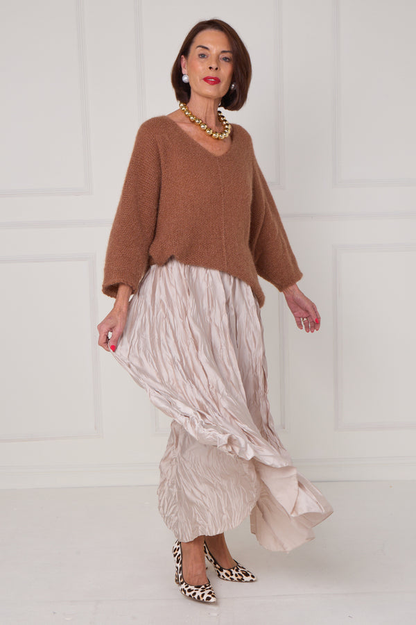 CHLOE CRINKLE SKIRT IN beige