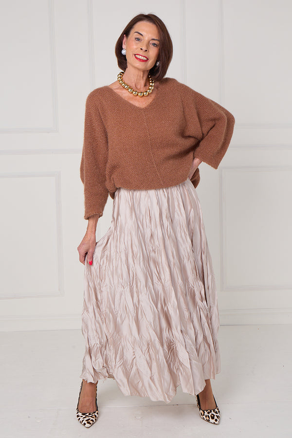 CHLOE CRINKLE SKIRT IN beige
