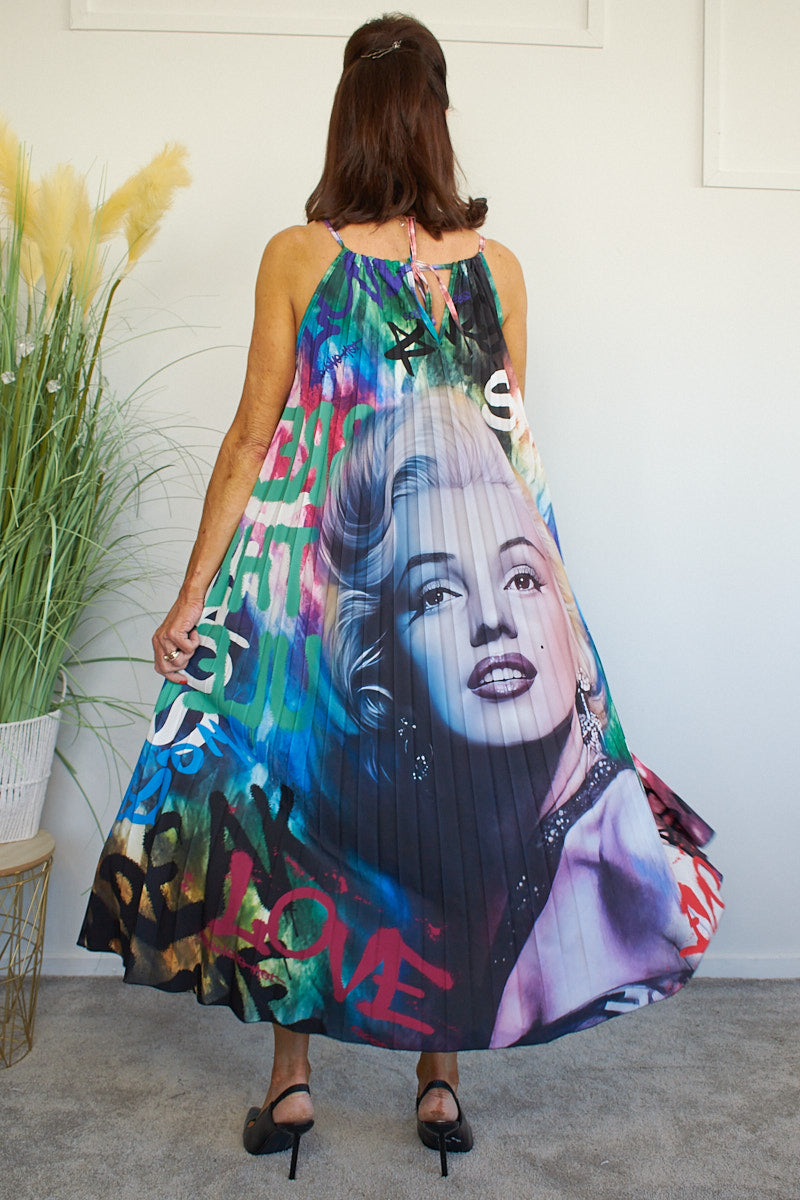 Senorita Pleat Dress in Marylin Graphic Print