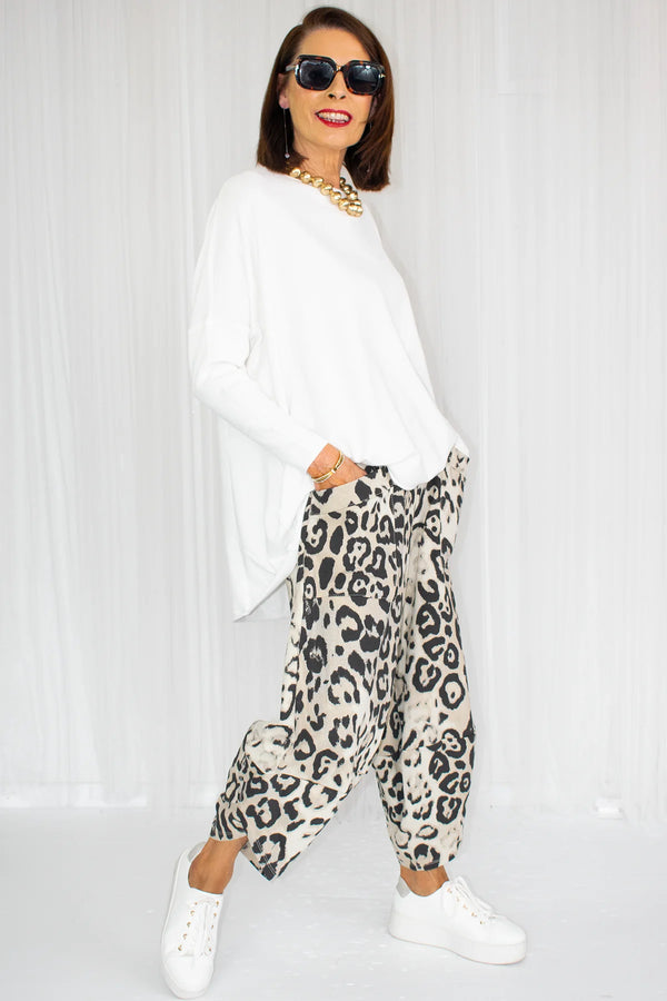 TRIXIE TWO POCKET COCOON TROUSER IN CHEETAH PRINT PREORDER 25TH AUGUST