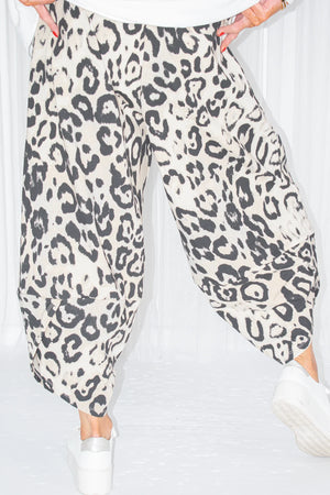 TRIXIE TWO POCKET COCOON TROUSER IN CHEETAH PRINT PREORDER 25TH AUGUST