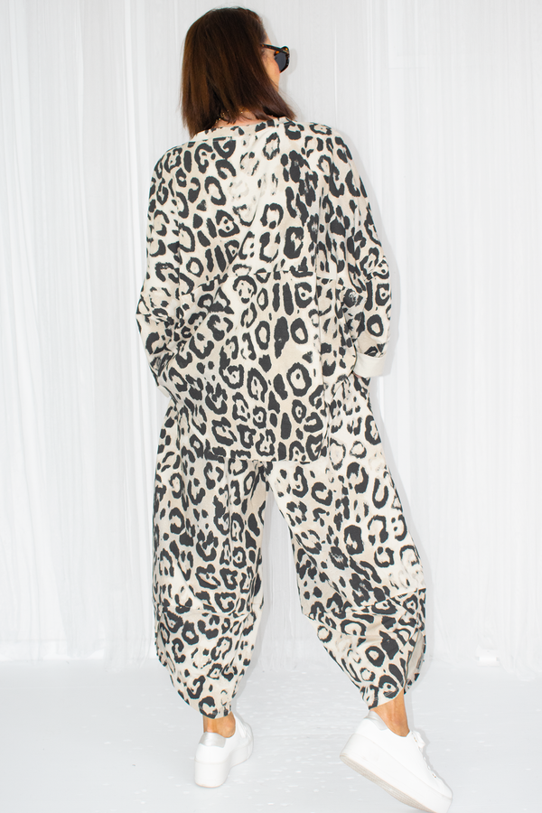 Trixie Cocoon Style Top in Cheetah Print PRE ORDER 2 SEPTEMBER
