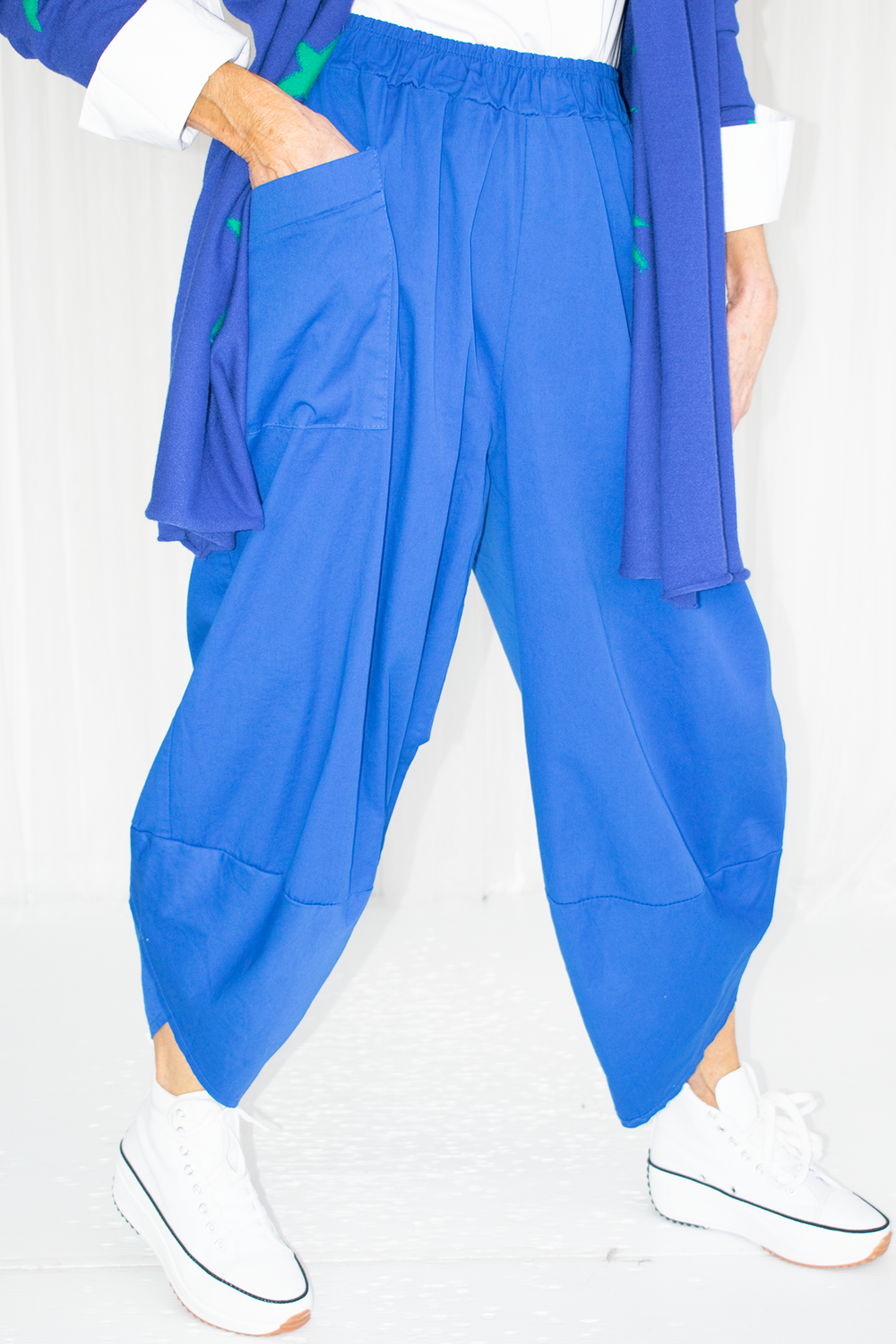 CORSE Cocoon Trouser in Royal BlUE
