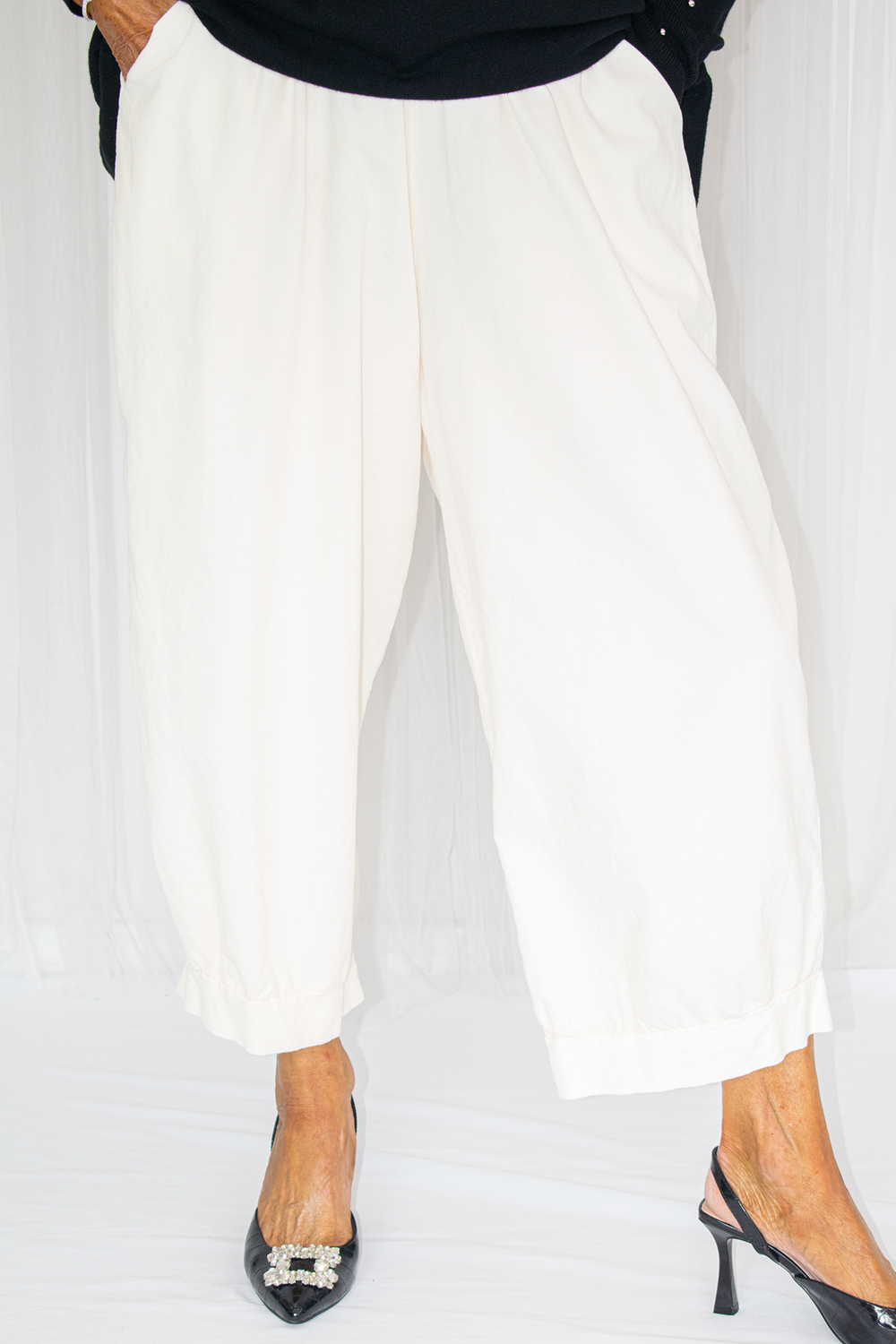 Florence Pin Cord Cocoon Trouser in Cream