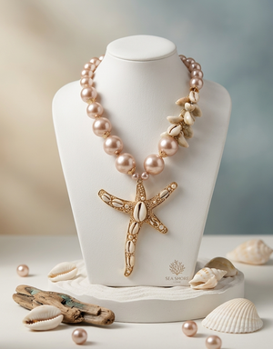 Sea shell necklace in beige