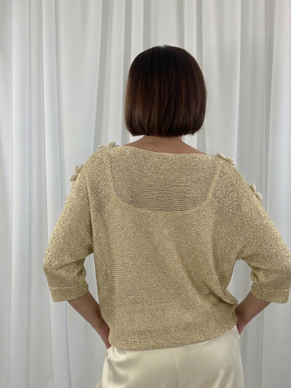 Ellis knitwear in gold