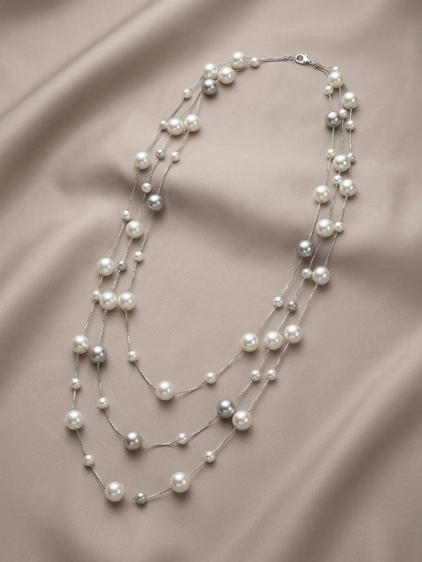 Venice necklace in oyster