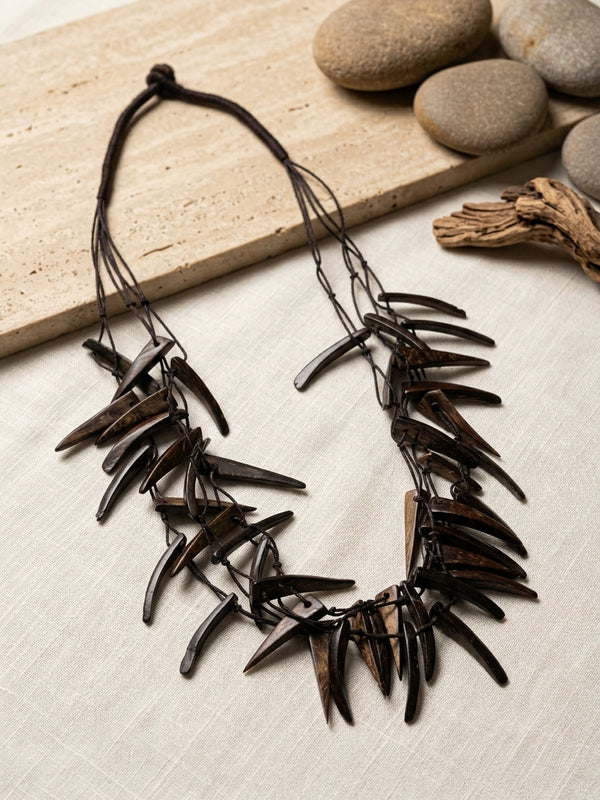 Edvina necklace in chocolate