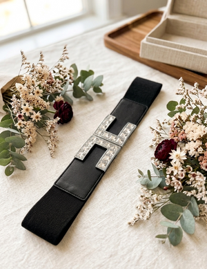 Lucy Belt in black