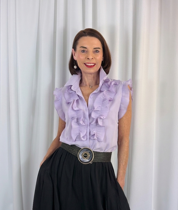 Sylvia cap sleeves shirt in lilac