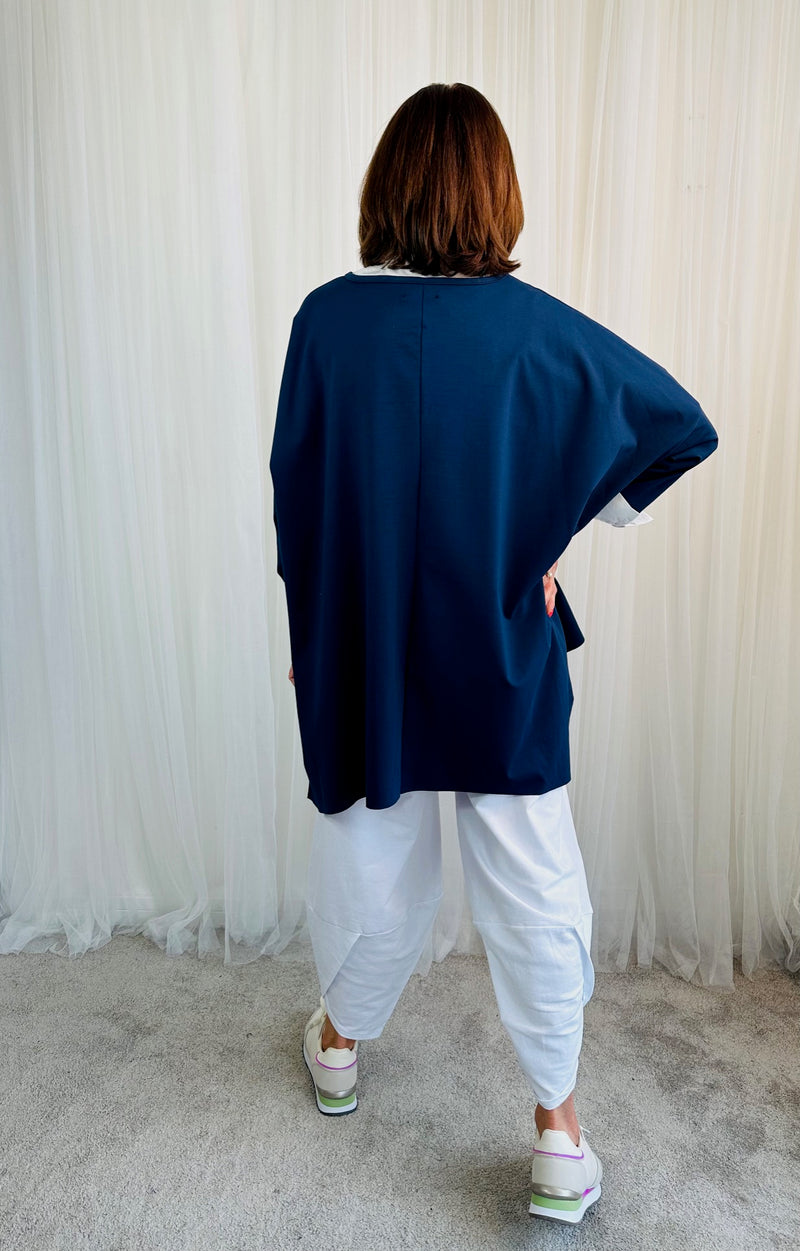 Tiffny Lux top in navy