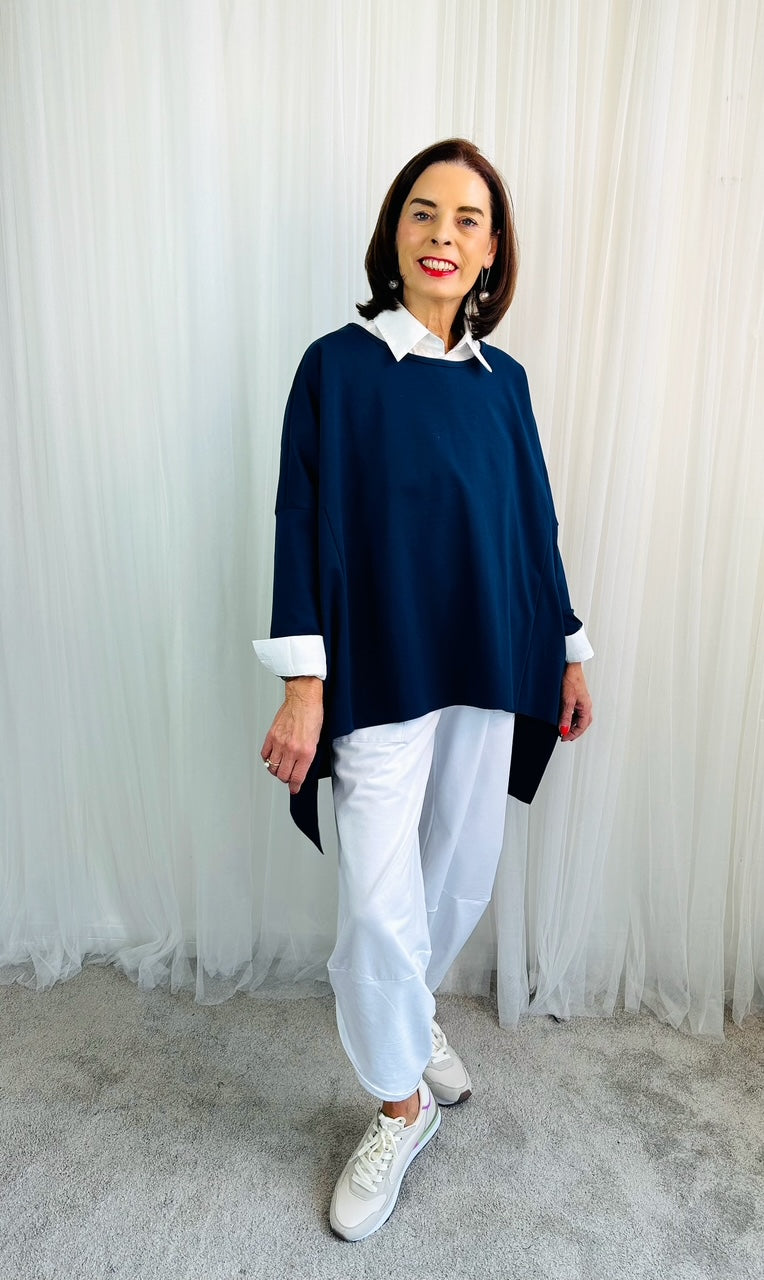 Tiffny Lux top in navy